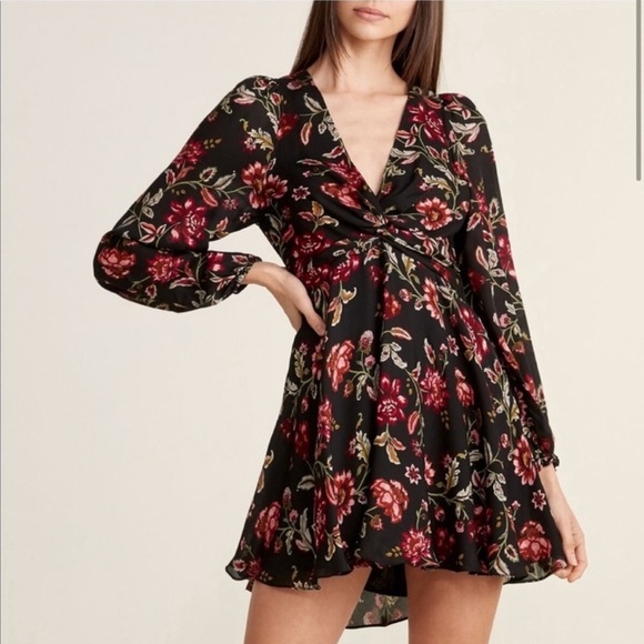 A.L.C Annette Mini Dress Silk Floral Long Sleeve V Neck Twist Front Black Size 2 - Picture 1 of 14
